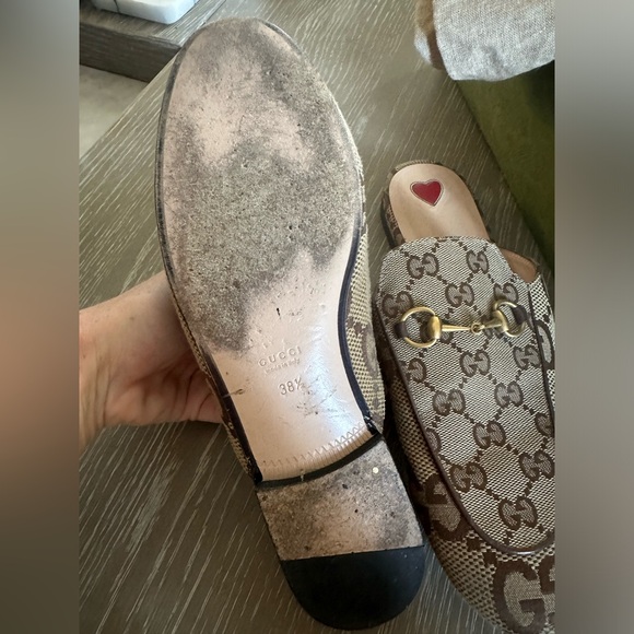 Gucci Loafers - Picture 2 of 7